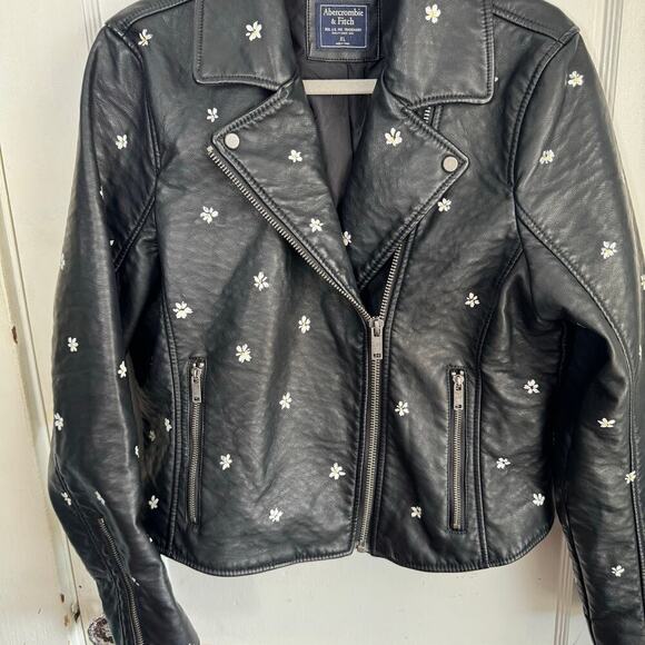 Abercrombie & Fitch Faux Leather Daisy Painted Black Moto Jacket Floral Unique - Picture 4 of 14